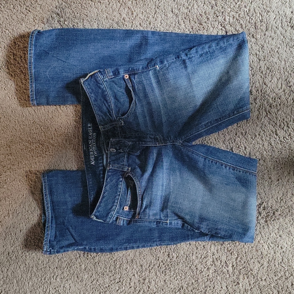 American eagle size 6 jeans
